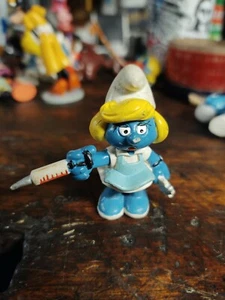 Smurfs Nurse Smurfette 20139 Smurf Doctor Vintage Figure PVC 1981 Toy Figurine - Picture 1 of 7