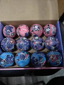 ER3 - Surprise Kuromi Mystery 12er Pack Kugeln, sammle sie alle - Bild 1 von 2
