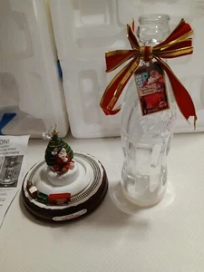 Coca Cola Winter Wonderland Crystal Bottle w/Santa Christmas 2010 Works Music  - Picture 1 of 11