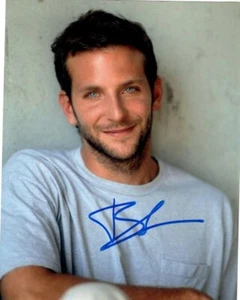 Bradley Cooper Signed Autographed 8x10 Photograph - Picture 1 of 1