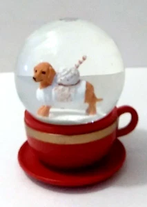 CIAO CIAO Retriever Dog Pumpkin Spice Latte Drink Snow Water Globe Red Cup New - Picture 1 of 8