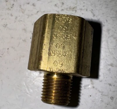 Eaton-1/8" NPT Male x 1/4" NPT Female Brass Hex Bushings - - Image 1 of 3