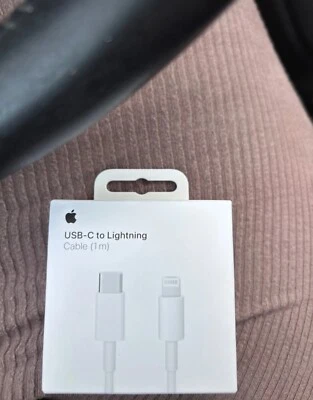 Cable Apple USB-C to Lightning 1M Chargeur Original   (MM0A3ZM/A) - Photo 1/2
