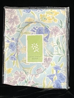Vintage  Laura Ashley Cloth Picture Frame - Image 1 of 3
