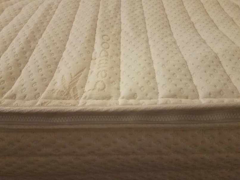 Матрас водяной King Softside со свободным потоком мочевого пузыря и стеганым чехлом на молнию - Изображение 1 из 4