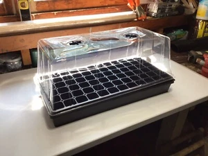 Extra Strength Propagation No Holes Seed Starter Tray with Tall Dome (case Of 5) - Picture 1 of 4