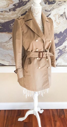 Trench cappotto Gucci finta perla GG dettagli bottoni taglia 40