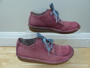 clarks shoes uk