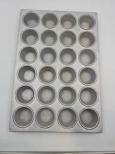 Chicago Metallic 6524D Mini Muffin Pans 24 moulds Comercial Muffin Pan - Picture 1 of 5