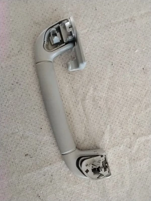 Toyota Sienna 2011-2014 techo trasero derecho agarre mango asistente OEM Foto 1 de 4