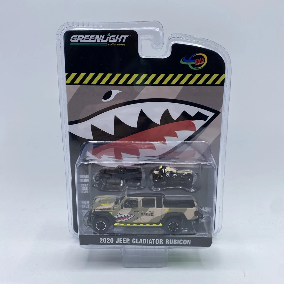 2020 JEEP GLADIATOR RUBICON PICKUP "SHARK" W/MOTORCYCLE 1/64 BY GREENLIGHT 51525