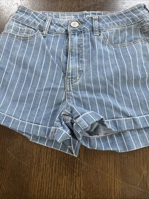 Junior’s So Favorite High Rise Shortie Shorts Striped Size 7 Denim Jean Cuffed - Image 1 of 4