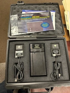 SPECTROLINE DSE-2000A RADIOMETER / PHOTOMETER - Picture 1 of 9