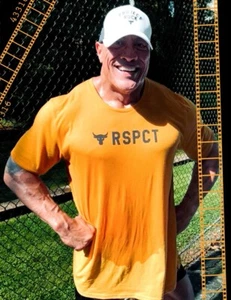 Under Armour Men's Project Respect Short Sleeve T- Shirt All Sizes 2024 New - Picture 1 of 4
