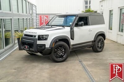 Land Rover Defender X-Dynamic S 2022 Foto 1 de 4