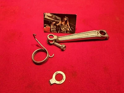 Honda VT700C 1984 sombra palanca de freno trasero con palanca y perno OEM Foto 1 de 4