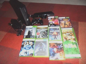 Xbox 360 S Black Console Bundle - Controller, Kinect, Cables & 10 Great Games - Picture 1 of 12