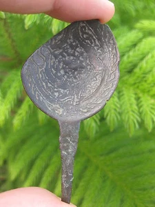 Cuchara de bronce islámica temprana - Imagen 1 de 7