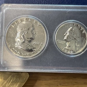 1961 5 Coin Proof Set Sealed In Hard Plastic with High Luster - Picture 1 of 10