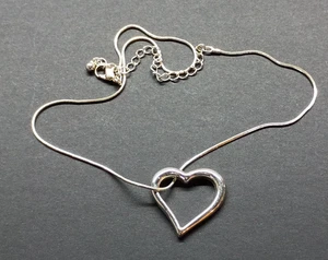 Silver tone heart pendant and chain - Picture 1 of 3