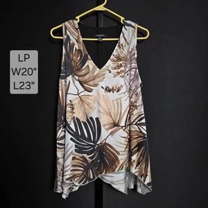 Top Karen Kane Petites Talla LP Grande Pequeña Tropical Hoja de Palma Dobladillo Mordedura de Tiburón Bronceado - Imagen 1 de 5