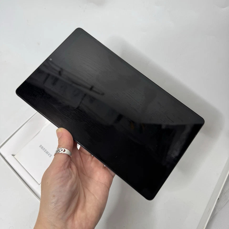 Tablet Samsung Galaxy Tab A7 8.7" Lite 32 GB Gris Oscuro SOLO PARA REPUESTOS Paquete Foto 1 de 4