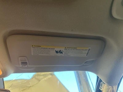 Солнцезащитный козырек для правостороннего пассажира с подсветкой подходит для 17–19 CRUZE 221910 - Изображение 1 из 4