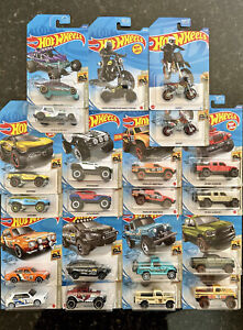 Hot Wheels Baja Blazers Lot (21) Ducati, HW450F Jeep, Dodge, Ram, Chrysler, Ford