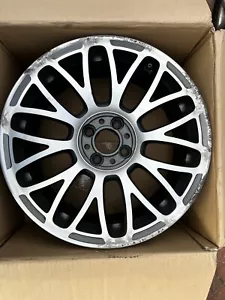Rueda Fiat 500 17" Abarth 595 Turismo Competizione 518292090 130004582 #3 - Imagen 1 de 10