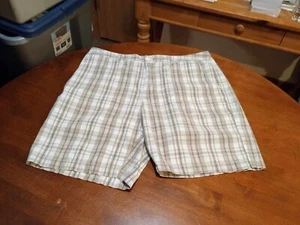 Croft & Barrow Mens Beige Blue White Plaid Cotton Shorts Sz 36 - Picture 1 of 8