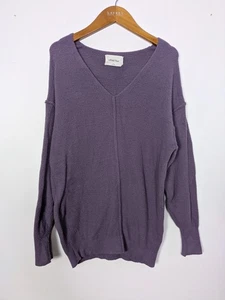 Aritzia Wilfred Free Pullover XS Hush Strick V-Ausschnitt weich kuschelig Oversize lila 98 $  - Bild 1 von 8