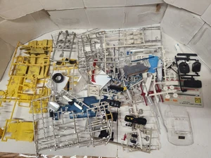 Schrottplatz Modellteile #4 - Bild 1 von 8