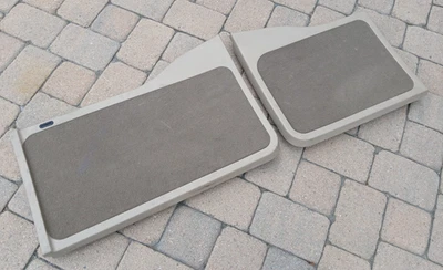 00-05 FORD EXCURSION OEM Paneles de cubierta de puerta de granero trasera izquierda y derecha *Beige*  Foto 1 de 4