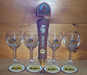MARCADOR DE BARRIL DE MANGO DE BARRIL LEFFE MARRÓN BELGA 4 VASOS DE CÁLIZ Y POSAVASOS NUEVO - Imagen 1 de 1