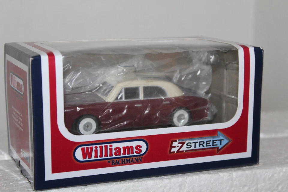WILLIAMS/BACHMANN    #42725 MAROON SEDAN CAR EZ STREETS  (SUPERSTREETS) - Image 1 of 1