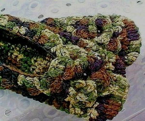 New Large Handmade Crochet Women's Bedroom House Slippers Rose Camouflage Beads - Picture 1 of 2