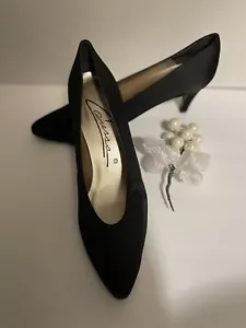 New Vintage Caressa Black Fabric Satin Dress Pumps Size 7B - Picture 1 of 4