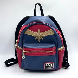 Loungefly Captain Marvel Mini Rucksack Blau Rot Gold Kunstleder - Bild 1 von 8