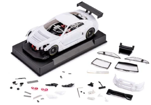 Coche Ranura 1/32 Slot It Nissan GT-R NISMO GT3 Blanco Parcialmente Sin Montar CA49Z1 - Imagen 1 de 2