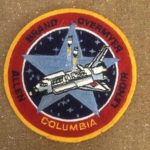 Space Shuttle Columbia STS-5 Patch  - 4 inches x 4 inches  - 1982 - Vintage  - Picture 1 of 2