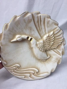 Haeger Pottery White Gold Plate Duck Goose Landing Vintage 1049 H 3D - Picture 1 of 11