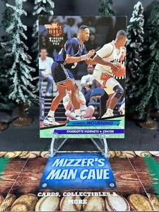 1992-93 Fleer Ultra Basketball Alonzo Mourning Hornets Base 1a Ronda Draft 193 - Imagen 1 de 2