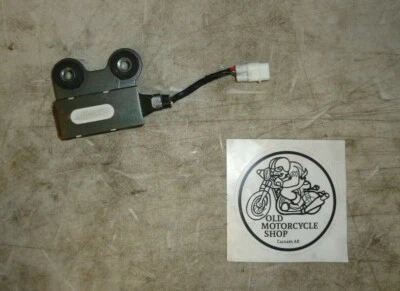 2000 SUZUKI GSXR 750 ELECTRICAL VOLTAGE RESISTOR Foto 1 de 4