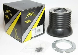 MOZZO VOLANTE FORD MUSTANG 1968-77 BOSS LUISI "MADE IN ITALY" - Foto 1 di 5