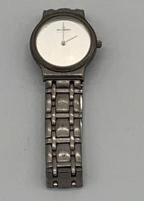 Relógio de quartzo Skagen 32SSX feminino 30m prata aço ultrafino analógico - Imagem 1 de 4