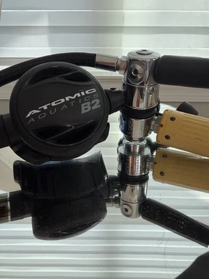 Atomic Aquatics B2 Regulator Factory Sealed DIN 1st & 2nd Stage - Image 1 of 4