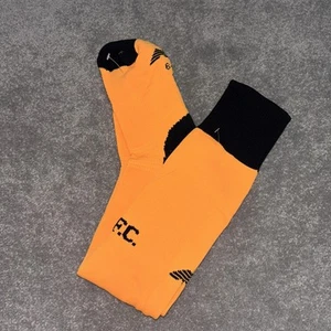 LIVERPOOL FC AWAY Goalkeeper ORANGE socks 2016/17 Size M 6-8 BNWT - Picture 1 of 3