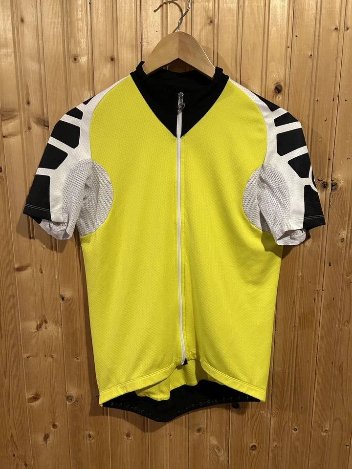 Camiseta de ciclismo para hombre Assos, S5 Uno camisa manga corta talla L amarilla Foto 1 de 4