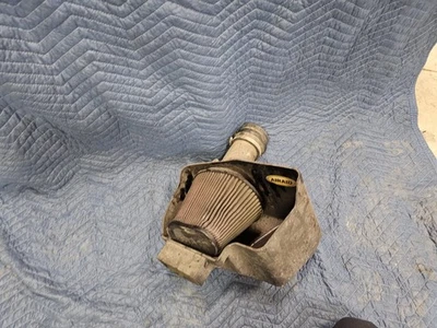 Air Intake Kits2010 - 2016 Lincoln MKS Air Intake  Airaid - Image 1 of 4