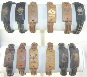 Segno zodiacale oroscopo astrologia aspetto rustico inciso in vecchia pelle sintetica - Foto 1 di 26